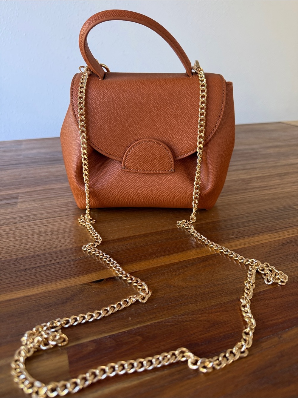Women’s Top-Handle Mini Bag in Cognac with Gold Chain